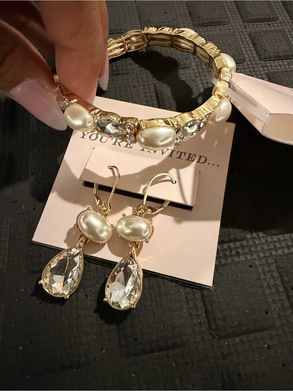 Gold Pearl and Crystal Teardrop Bracelet - Elegant Women's Bracelet